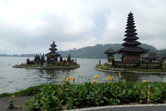 Private Tour: Leke-Leke Waterfall, Handara gate & Iconic Temples - Timing, food, and the real cost
