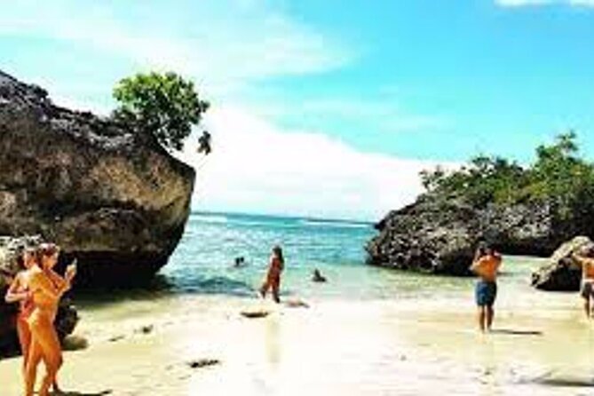 Private Tour Uluwatu Sunset Kecak Dance and Dinner at Jimbaran - What your private car and driver add