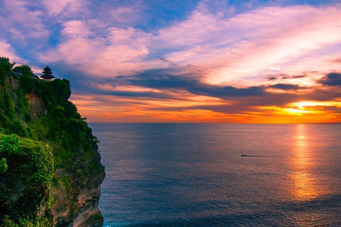 Private Tour: Uluwatu Temple & Southern Bali Highlights - The Kecak dance: worth the crowd for many people