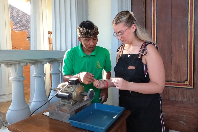 Private Traditional Bali Silver Jewelry Making Class - Why making silver in Celuk feels different
