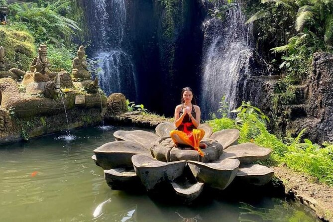 Purifications at Beji Griya Waterfalls - A private outing with transport included