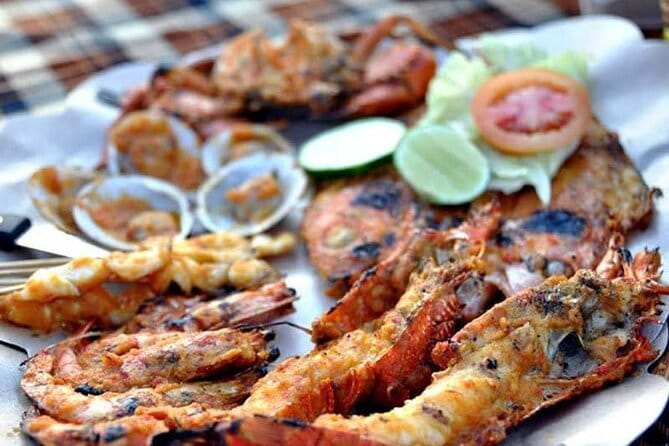 Romantic Seafood Dinner at Jimbaran Beach Bali include Sunset - Private booking and group size