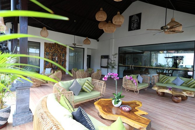 Royal Orchid Spa 90 Minutes Relaxing Massage. - How it compares with a luxury hotel spa