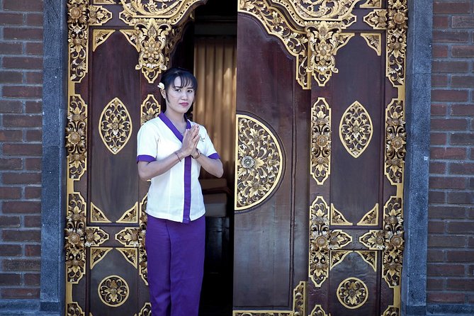 Royal Traditional Lulur Balinese Massage 2 hours Spa At Nusa Dua Bali - Flower bath, shower, and the final pause