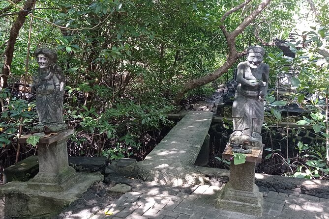 Sanur Village E-bike Tour: Family-Friendly Adventure - Finishing with Indonesian food by the beach