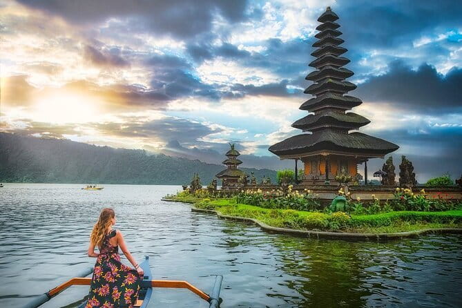 Secret Comedy Night Bali Ticket - Adult content and the age rule