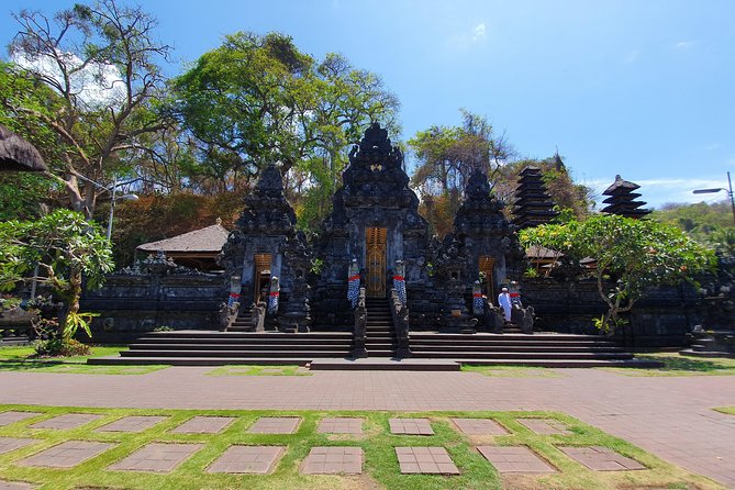 Solo or Group Tour - 10 Hours, 5 Persons Max - Entrance fees change the final price