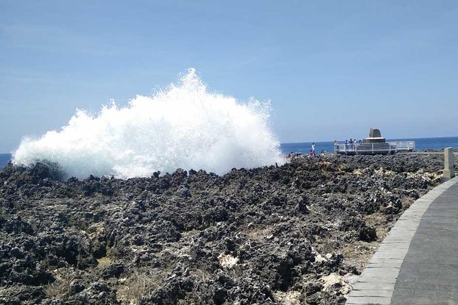 South Bali & Uluwatu Tour - A long South Bali day, from white sand to temple cliffs