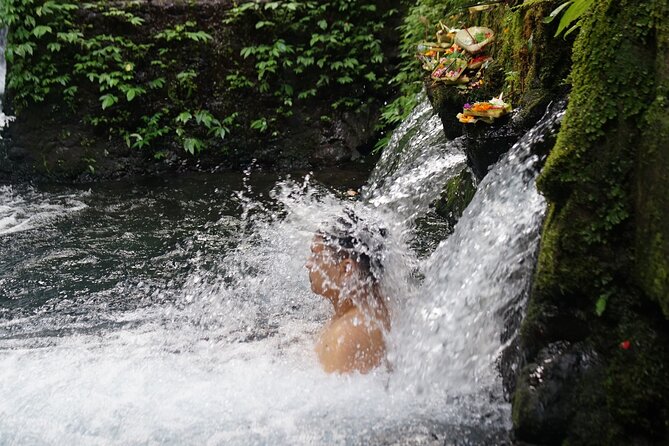 Spiritual Cleansing Ritual and Shamanic Healing in Bali - Taking part in the Melukat ceremony at Mengening Temple