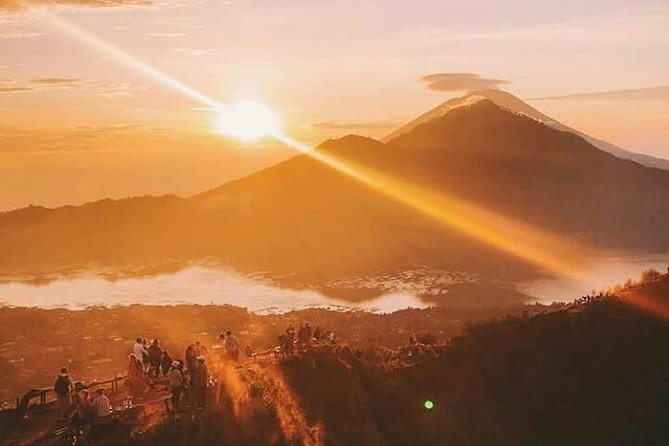 Sunrise mount batur trecking all inclusive - Booking and cancellation details to note