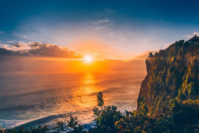 Tanah Lot and Uluwatu Temple Tour - Bali Full Day Sightseeing Tours - Padang Padang Beach is a short coastal break