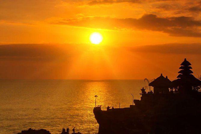Tanah Lot Sunset and Spa Tour from Bali - The two-hour Package B spa treatment