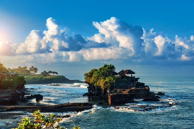 Tanah Lot Temple - Half Day Tour - All Inclusive - Taman Ayun, gardens before sunset