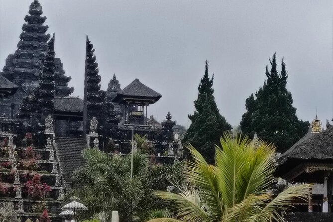 The Fantastic East Of Bali Private Guided Tour - Lunch with Mount Agung views at Lereng Agung