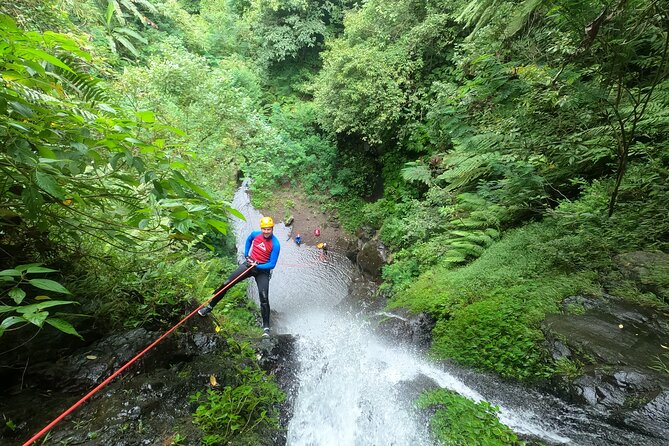 The Natural Canyoning in Alam Canyon - Why Alam Canyon feels like a real adventure