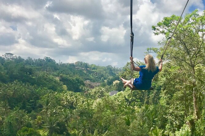Tlaga Singha Infinity Pool, Jungle swing & Rice Terrace Trip - Three hours at Tlaga Singha’s two infinity pools