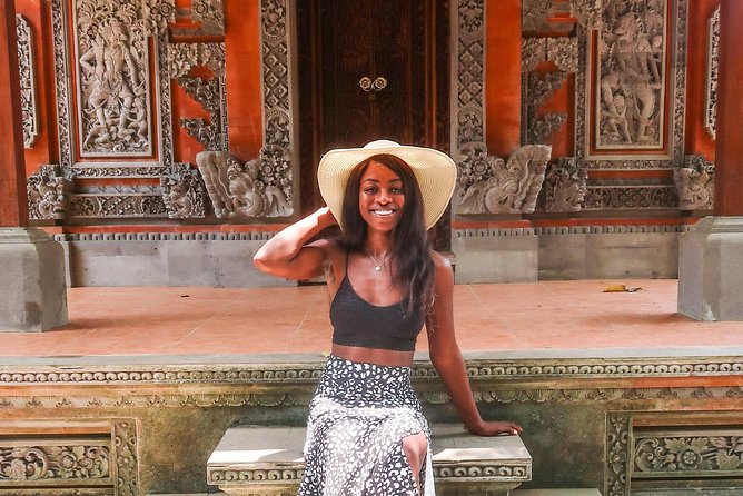Ubud and Tanah Lot Temple Small Group Sunset Tour - Starting with Barong and Keris mythology