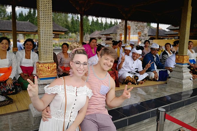 Ubud Bali Driver ( Bali Custom Tour ) - Tanah Lot for sea views and sunset