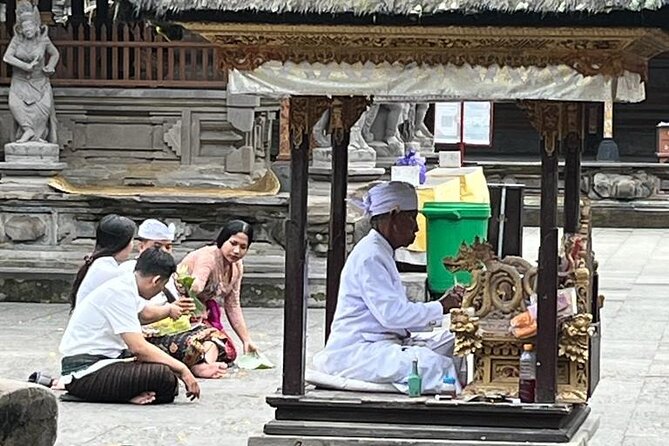 Ubud Cultural and Historical Guided Tour with Transfer - Puseh Batuan Temple and the village’s three-temple system
