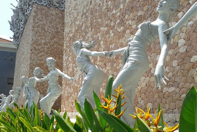 Ubud Cultural Day Tour: A Day for Balinese Cultural Experience - The Barong and Fire Dance sets the tone