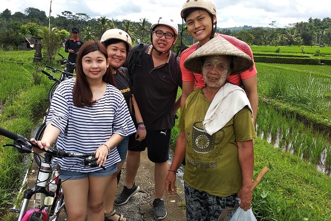 Ubud Cycling Tour - Group Size, Guide Support, and the Role of Stone