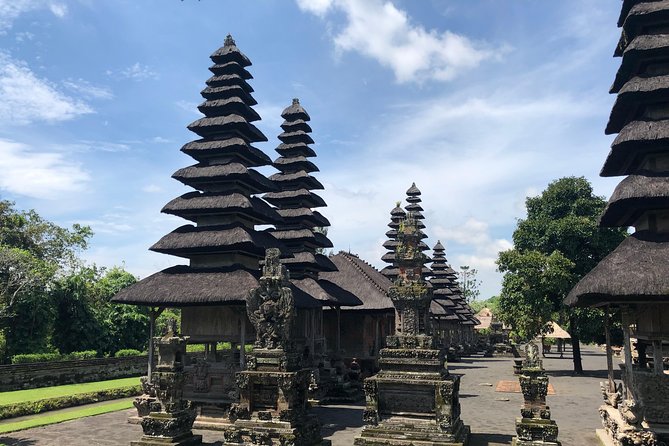 Ubud Experience ; Swing, Waterfalls, Art Market, Rice Terrace - Ubud Traditional Art Market: one hour to browse and bargain