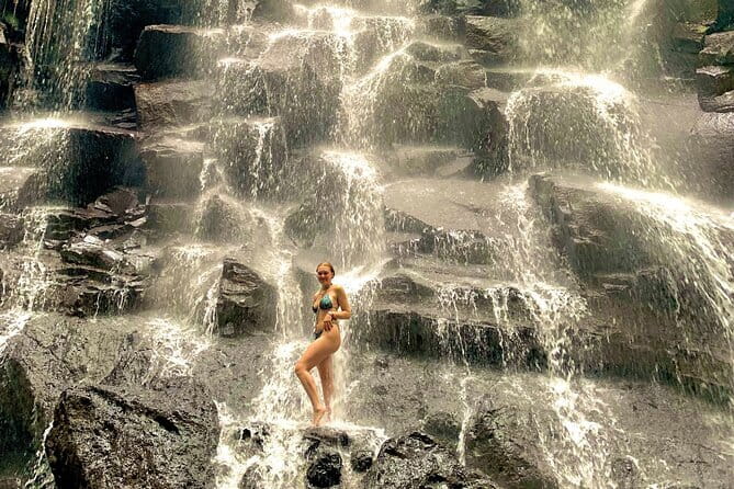 Ubud Full Day - Monkey Forest, Rice Terrace and Waterfalls Tour - Kanto Lampo Waterfall: a refreshing change of scene