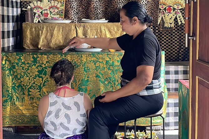 Ubud Tour - Balinese Healing By Shaman And Self Purification - Coffee, tea, and lunch near the jungle
