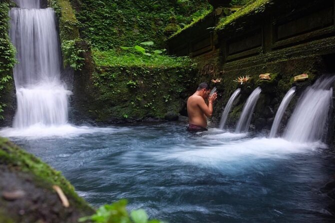 Ubud Tour - Balinese Healing By Shaman And Self Purification - The shaman’s house: massage, prayer, and a quieter kind of healing