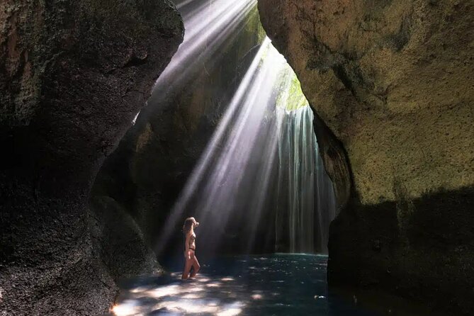 Ubud Waterfalls and Rice Terraces Private Day Tour - Five hours of sightseeing means five hours of travel