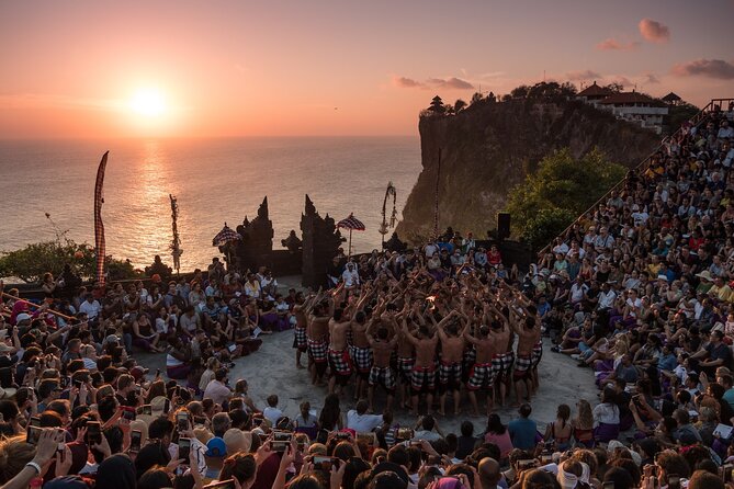 Uluwatu Cliff Temple sunset Tour with Kecak Show and Sea Food Dinner at Jimbaran Beach - Private transport, traffic, and the return trip