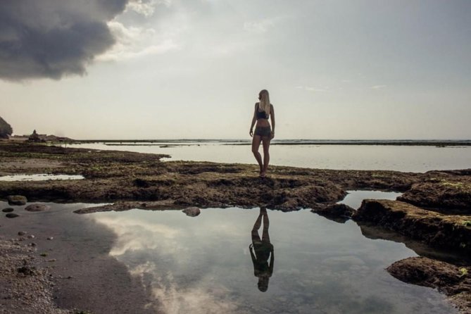 Uluwatu Instagram Tour: Unforgettable Beaches (Private & All-Inclusive) - Uluwatu Temple and the Kecak fire dance