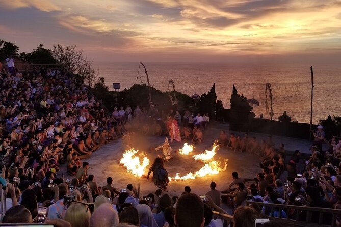 Uluwatu Sunset, Kecak Dance and Jimbaran Seafood Dinner - What this $76 private tour really gives you