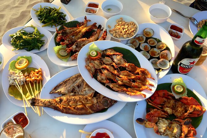 Uluwatu Sunset Trip with Kecak Dance Show and Jimbaran Dinner - The Kecak and fire dance at sunset
