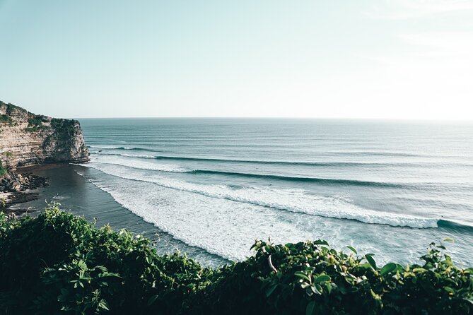 Uluwatu Temple Excursion - FREE WI-FI - Why the Private Vehicle Matters