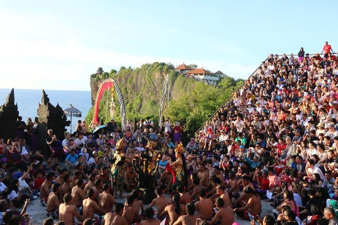 Uluwatu Temple Sunset and Kecak Fire Dance - Why Uluwatu Makes a Strong Evening Plan