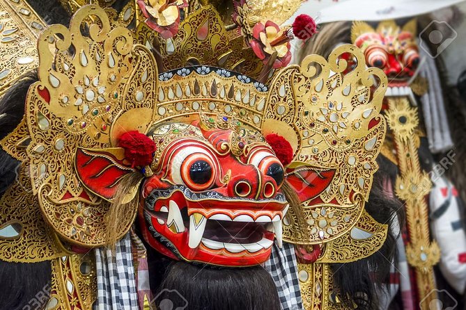 Wonderful Of Ubud Tours - Mas Village: watching wood carving take shape